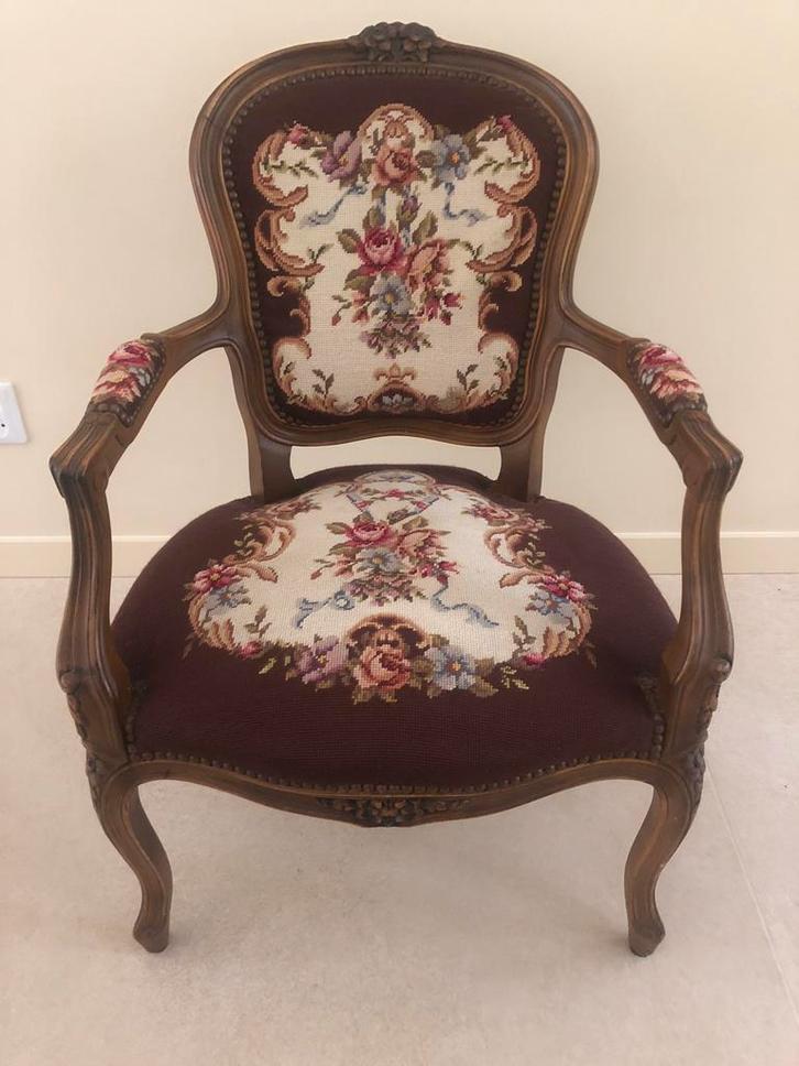 Fauteuil hout, stof, borduurwerk, barok, Louis VX, Huis en Inrichting, Fauteuils, Gebruikt, Stof, 50 tot 75 cm, Minder dan 75 cm
