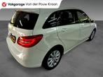 Mercedes-benz B-klasse 180 Ambition Automaat, Gebruikt, 4 cilinders, Met garantie (alle), Wit