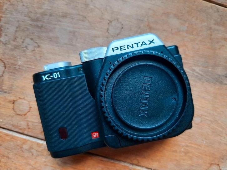 Pentax K-01 Marc Newson Edition, Audio, Tv en Foto, Fotocamera's Digitaal, Zo goed als nieuw, Pentax, Ophalen