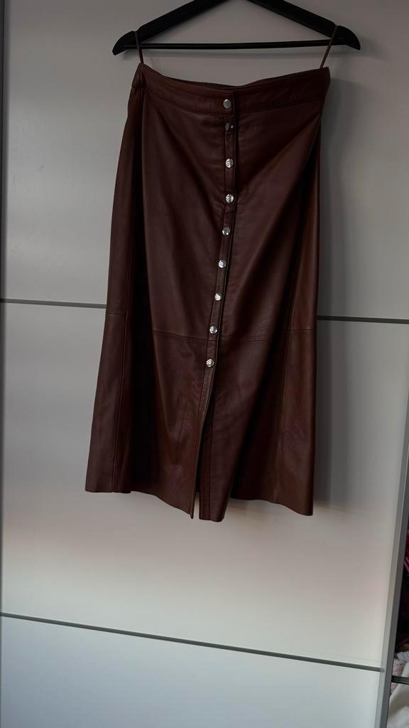 Rokkenpakket: Mango, Zara, Primark, satijn, Kleding | Dames, Rokken, Gedragen, Maat 38/40 (M), Bruin, Knielengte, Ophalen