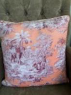 NIEUW !! Kussentje zalm met olifanten Coco Maison 45 x 45 cm, Ophalen of Verzenden, Nieuw, Overige kleuren, Vierkant