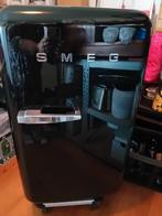 Smeg Koelkast Tafelmodel met Vriesvak kleur zwart, Witgoed en Apparatuur, Koelkasten en IJskasten, Ophalen, Gebruikt, Minder dan 85 cm