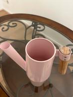 Roze Gieter met Houten Handvat, Tuin en Terras, Gieters, Ophalen, Zo goed als nieuw, Metaal