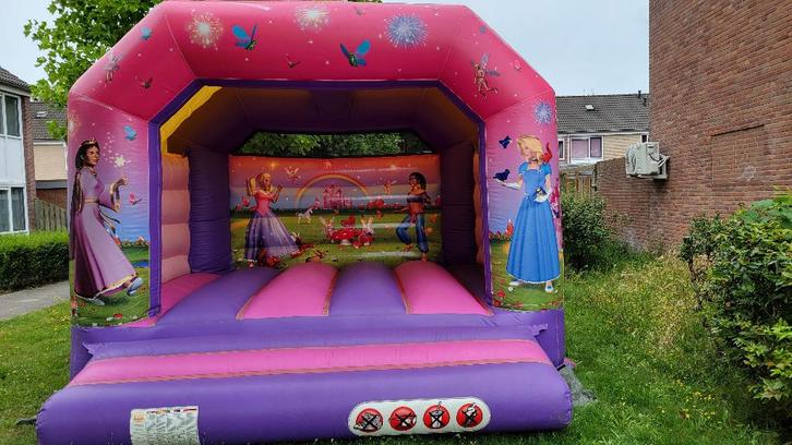 prinses springkussen te huur!, Hobby en Vrije tijd, Feestartikelen | Verhuur, Zo goed als nieuw, Overige, Ophalen