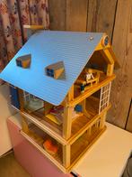 Mooi houten poppenhuis met poppetjes en accessoires, Kinderen en Baby's, Speelgoed | Houten speelgoed, Gebruikt, Ophalen