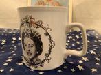 Silver Jubilee HM Queen Elizabeth 2nd 1852-1977 mug, Ophalen of Verzenden, Zo goed als nieuw, Porselein, Overige stijlen