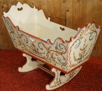 Hindeloopen R.H Roosje Design Schommel Wieg Baby Bedje Art beschikbaar voor biedingen
