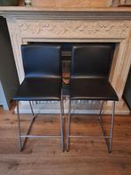 2 lederen barkrukken met stalen frame, Huis en Inrichting, Barkrukken, 2 krukken, Ophalen, Zo goed als nieuw, 60 tot 90 cm