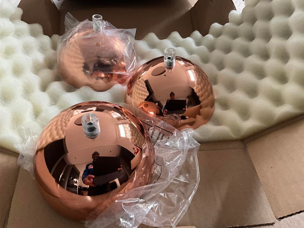 Plafondplaat Tom Dixon, Sieraden, Tassen en Uiterlijk, Oorbellen, Nieuw, Overige materialen, Goud, Ophalen of Verzenden