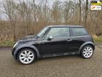 Mini Mini 1.6 One, Voorwielaandrijving, 15 km/l, Gebruikt, 4 cilinders