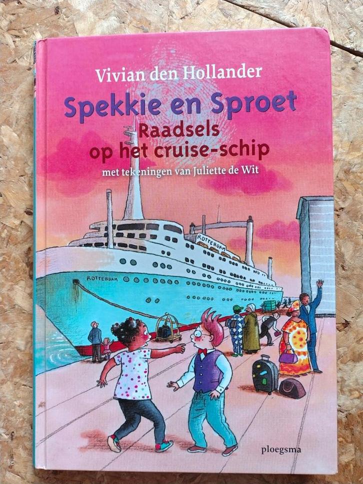 Vivian den Hollander - Raadsels op het cruise-schip, Boeken, Kinderboeken | Jeugd | onder 10 jaar, Zo goed als nieuw, Fictie algemeen