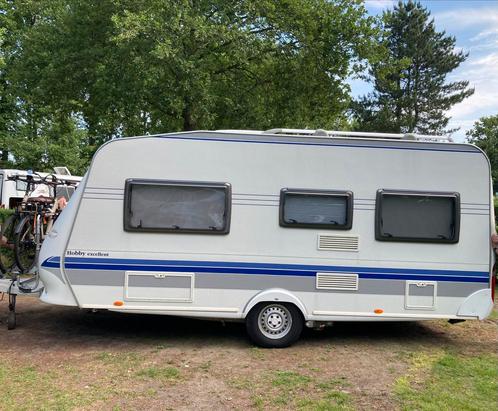 Nette caravan Hobby 460 Ufe Excellent. 2007, Caravans en Kamperen, Caravans, Particulier, tot en met 4, 1250 - 1500 kg, Rondzit