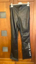 Karl kani nep leren broek, Kleding | Dames, Broeken en Pantalons, Maat 38/40 (M), Zwart, Ophalen of Verzenden, Zo goed als nieuw
