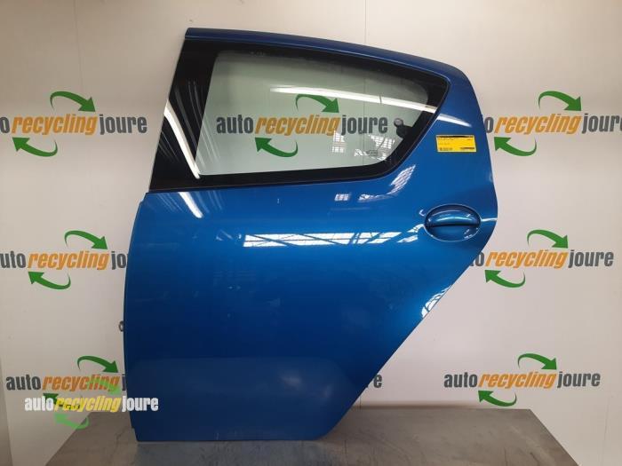 Portier 4Deurs links-achter van een Toyota Aygo (8U7), Auto-onderdelen, Carrosserie en Plaatwerk, Deur, Toyota, Gebruikt, 3 maanden garantie