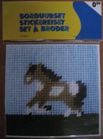 Borduurset paard., Hobby en Vrije tijd, Borduren en Borduurmachines, Ophalen of Verzenden, Nieuw, Handborduren, Borduurpakket
