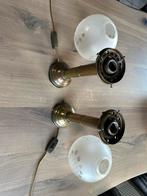 Antieke lamp op messing staafpoot met glazen kapje, Antiek en Kunst, Antiek | Lampen, Ophalen of Verzenden