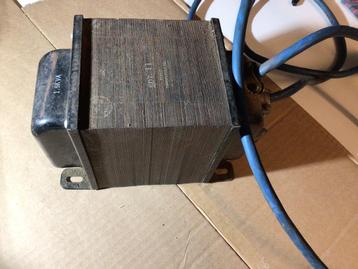 Trafo transformator 220/ 110v beschikbaar voor biedingen