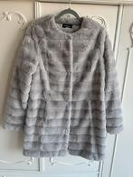 Nieuw grijs fake fur bont jas The Outherwear maat 36, Ophalen of Verzenden, Nieuw, Maat 36 (S), Grijs