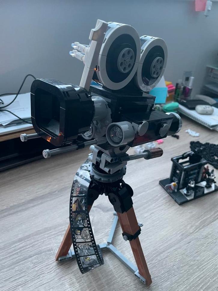 LEGO Disney 100 Camera, Kinderen en Baby's, Speelgoed | Duplo en Lego, Nieuw, Lego, Complete set, Ophalen of Verzenden