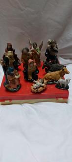 Kerststal steen popjes 10 cm hoog, Verzamelen, Ophalen of Verzenden, Zo goed als nieuw