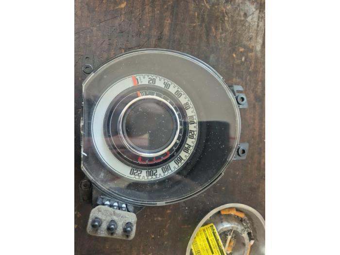 Kilometerteller KM van een Fiat 500, Auto-onderdelen, Dashboard en Schakelaars, Fiat, Gebruikt, 3 maanden garantie