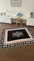 Mooi dun vloerkleed 155 x 130 cm, 100 tot 150 cm, Ophalen of Verzenden, Zo goed als nieuw, 150 tot 200 cm