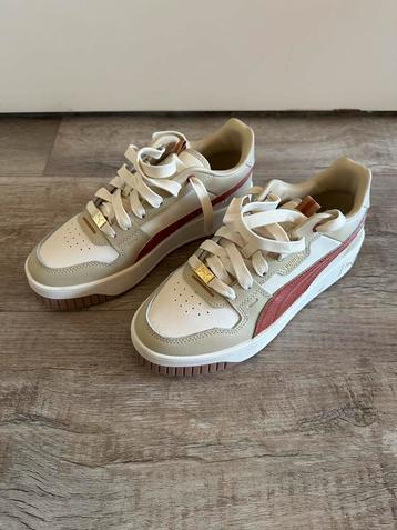 Nieuwe sneakers van PUMA, maat 38 beschikbaar voor biedingen