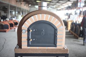 pizzaoven - geïsoleerde klei-oven / steenoven  beschikbaar voor biedingen