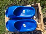 Yeezy slide Azure Adidas maat 44,5, Kleding | Heren, Schoenen, Ophalen of Verzenden, Nieuw
