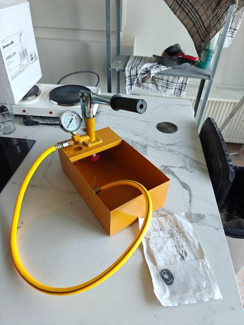 Druktestpomp om CV te testen, Doe-het-zelf en Verbouw, Gereedschap | Handgereedschap, Zo goed als nieuw, Ophalen