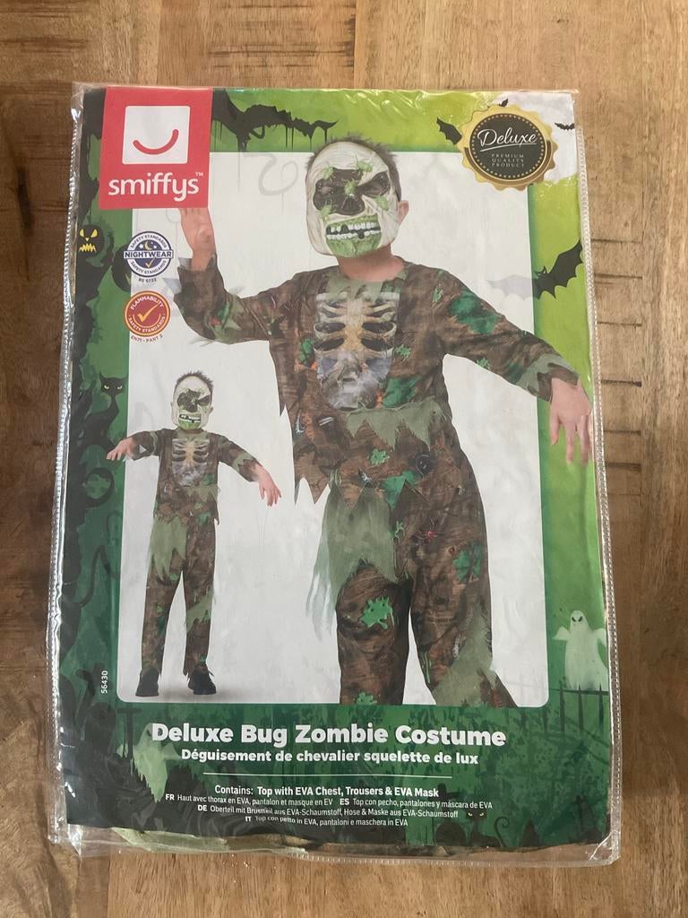 Carnavals Deluxe Bug Zombie Kostuum - Kindermaat M en L, Ophalen of Verzenden, Nieuw, 134 t/m 140, Jongen of Meisje
