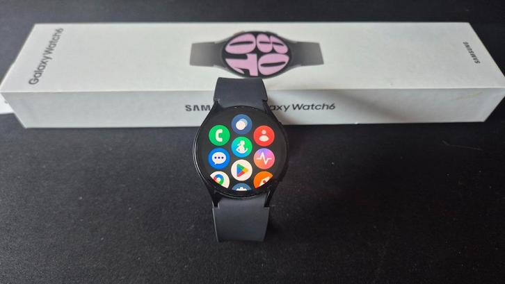 Samsung Galaxy Watch 6 – 40 mm, gereset, werkt perfect, Sieraden, Tassen en Uiterlijk, Smartwatches, Zo goed als nieuw, Android