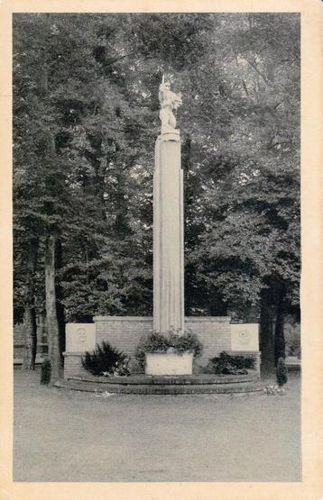 04449 - Apeldoorn - Gedenkteken slachtoffers '40 '45 beschikbaar voor biedingen