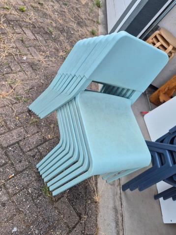 8 ikea stoelen beschikbaar voor biedingen