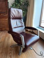 Relaxfauteuil - elektrisch - leer, Huis en Inrichting, Fauteuils, Ophalen, Zo goed als nieuw, Modern, 50 tot 75 cm