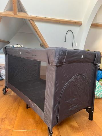 Kidsriver campingbedje evt met extra matras  beschikbaar voor biedingen