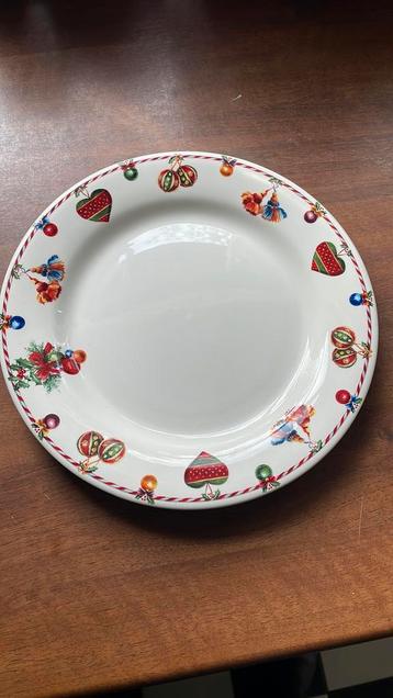 Gien JOYEUX NOËL dinerbord beschikbaar voor biedingen