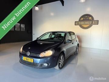 Volkswagen Golf 1.4 TSI Highline AUOMAAT, STAND KACHEL ! beschikbaar voor biedingen