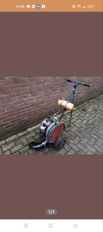 Gebruikte bladblazer - Benzine beschikbaar voor biedingen