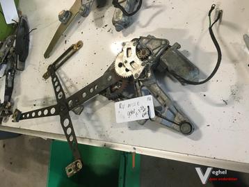 Mercedes W126 1983 Raammechanisme  Rechtsvoor of  Rechtsacht beschikbaar voor biedingen