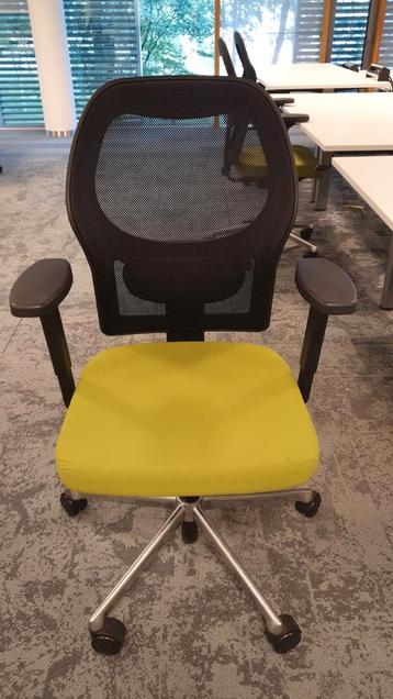 Ahrend ergonomische burostoel beschikbaar voor biedingen