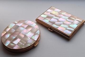 Poederdoos en sigaretten doos parelmoer ..art Deco.. beschikbaar voor biedingen