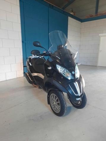 Piaggio 400 cc MP3  bj.2012 beschikbaar voor biedingen