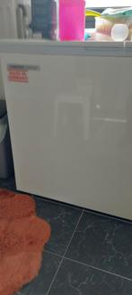 Wasmachine met centrifuge.  Combiwasmachine wit, Witgoed en Apparatuur, Ophalen of Verzenden