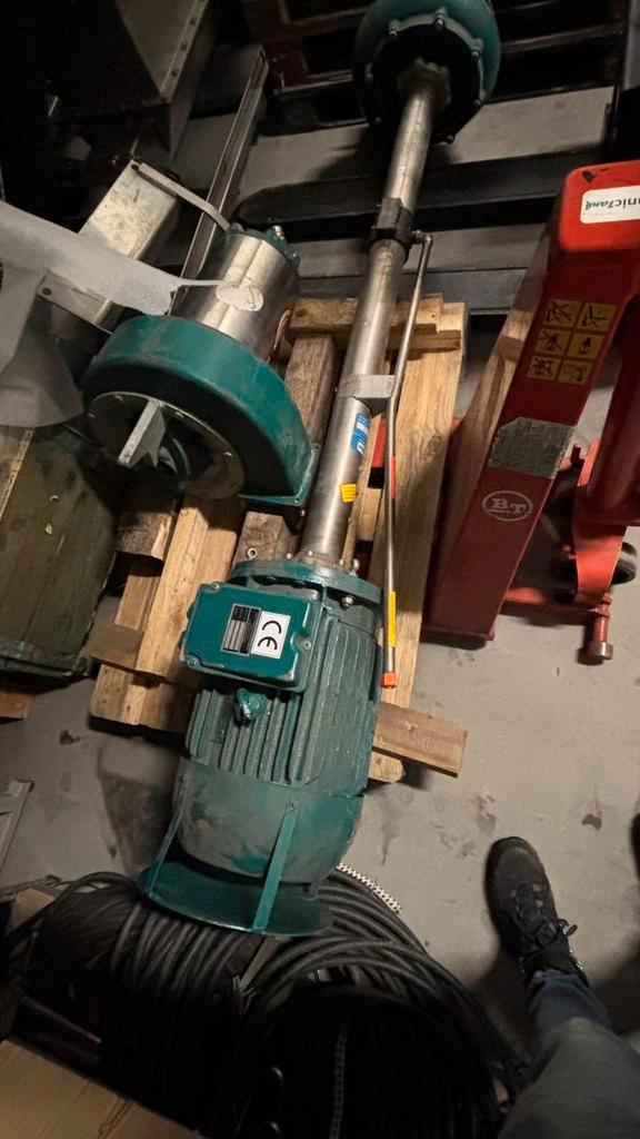 Stallkamp TKP Mestpomp met versnijder, ongebruikt, Zakelijke goederen, Agrarisch | Werktuigen, Veehouderij, Stalinrichting, Ophalen of Verzenden