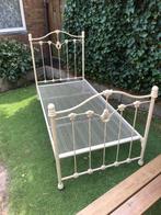 Brocant bed, Antiek en Kunst, Antiek | Meubels | Bedden, Ophalen