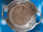 Tinnen schaal. Geornamenteerd. . 25/21 cm., Antiek en Kunst, Antiek | Tin, Ophalen