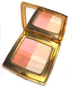 Givenchy prisma ecrin bijou rechargeable 61 rose, Sieraden, Tassen en Uiterlijk, Uiterlijk | Cosmetica en Make-up, Ophalen of Verzenden