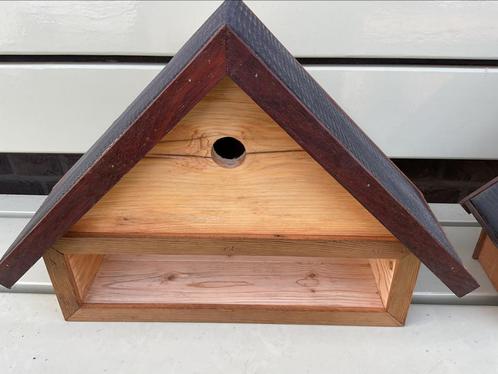 Houten vogelhuis., Tuin en Terras, Vogelhuisjes en Vogelbaden, Nieuw, Ophalen