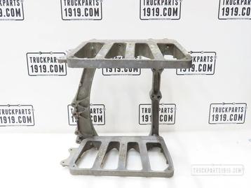 MAN 81.61511-0027 Opstap frame Li beschikbaar voor biedingen
